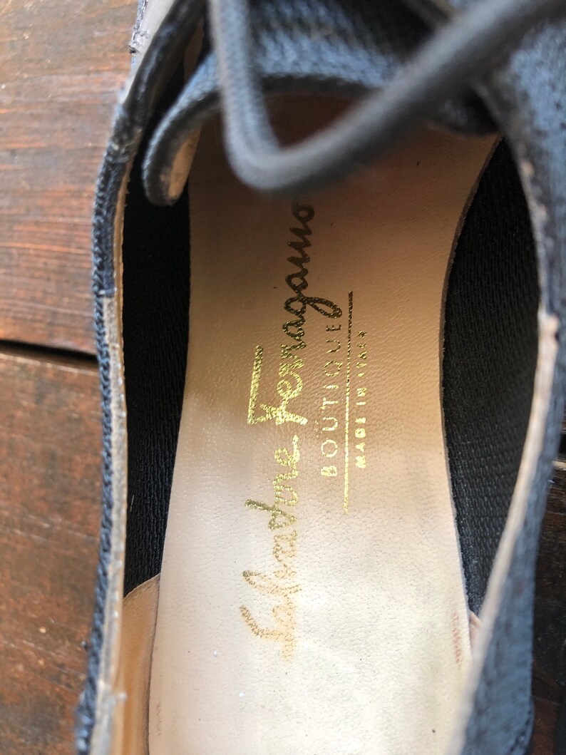 chaussures richelieu noires Salvatore Ferragamo vintage, chaussures à nouer sur le devant pour femmes, richelieus en cuir et résille, mocassins noirs, semelles en caoutchouc, pointure 5 image 6