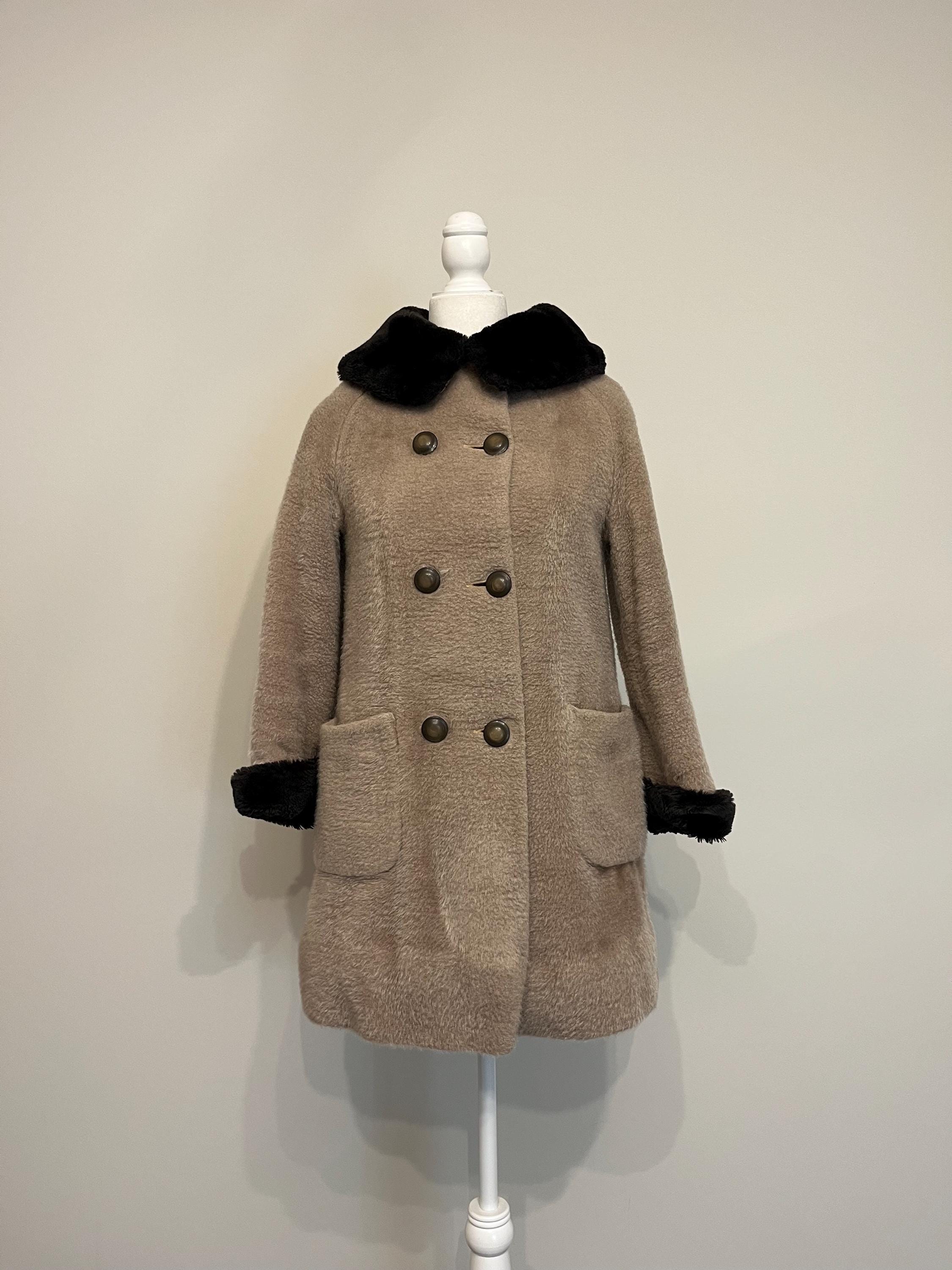 Ilgwu Label Coat - Etsy
