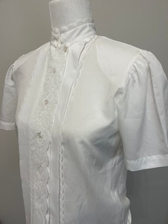 80s lace collar petite white blouse, lace front bl