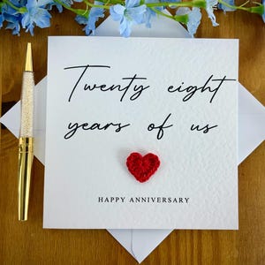 Tarjeta de veintiocho años de nosotros, tarjeta de aniversario número 28, tarjeta de aniversario de boda personalizada, tarjeta para él, tarjeta de aniversario para ella, TLC0449