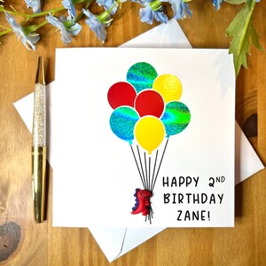 Cartão de aniversário de balão com dinossauro, balões brilhantes, cartão de balão colorido para meninos, para meninas, cartão de aniversário infantil, TLC0190