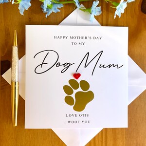 犬のお母さんの母の日カード、犬からの幸せな母の日、パーソナライズされた犬のカード、ペットカード、毛皮の赤ちゃんのカード、犬から、TLC0202