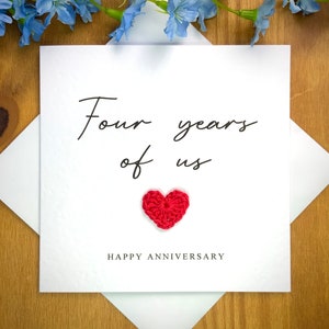 Tarjeta de cuatro años con nosotros, tarjeta de cuarto aniversario, tarjeta personalizada de tercer aniversario, tarjeta para él, tarjeta de aniversario para ella, TLC0306