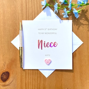 Carte d'anniversaire de nièce en or rose, anniversaire de nièce, carte de nièce personnalisée, carte au crochet, carte arc-en-ciel en or rose, carte d'âge et de nom