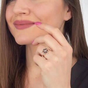Bague de naissance personnalisée en alexandrite : bijoux June en argent sterling