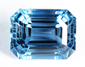 6.98Cts Excellent Natural London Blue Topaz Emerald Cut Looe Gemstone