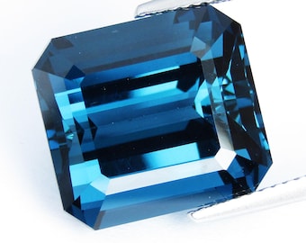 11.44ct London Blue Topas, Smaragd Cut Edelstein