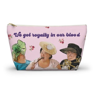 1000 lb Sisters We Got Royalty Makeup Bag w T-bottom size Large
