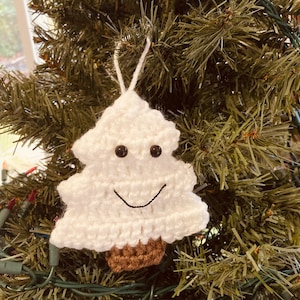 Christmas Tree Ornament - FREE crochet pattern, tutorial video