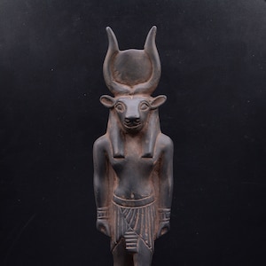 Unique statue of Egyptian art goddess Hathor heavy stone large 12&#39;&#39; made in Egypt