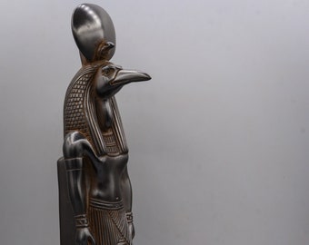 Estatua de Thoth, dios del conocimiento, negra, grande, arte antiguo egipcio, hecha en Egipto.