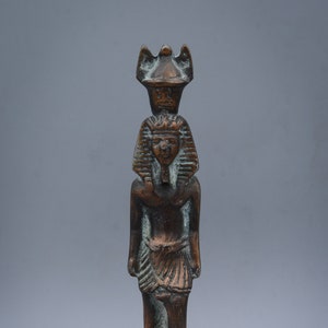 Vintage statue Pharaoh king Ramesses ii handmade old copper Alabaster stone made in egypt