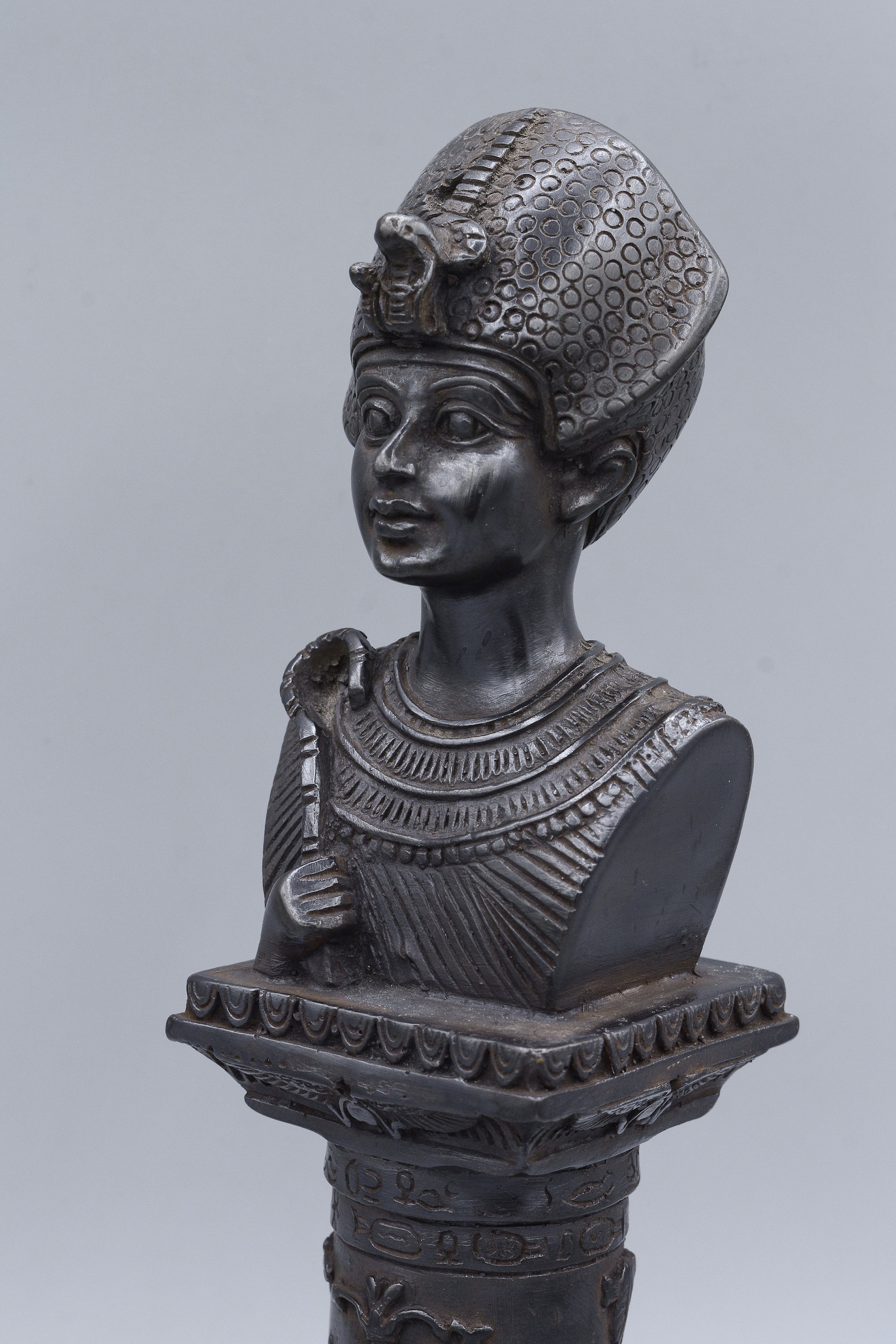 Statue of Tutankhamun Egyptian Art Pharaoh King Tut Black Made in Egypt ...