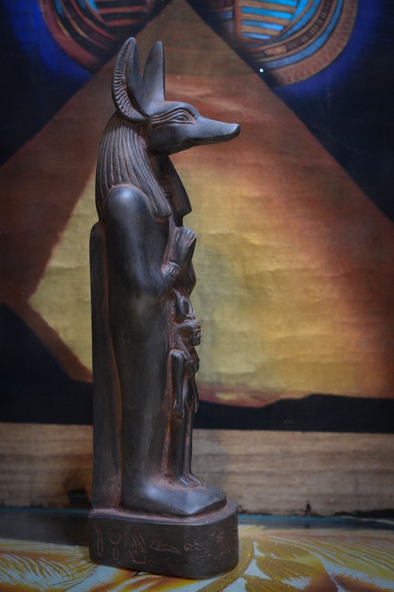 死の神アヌビスの像 黒い彫刻 エジプト製の重い石 - Etsy 日本