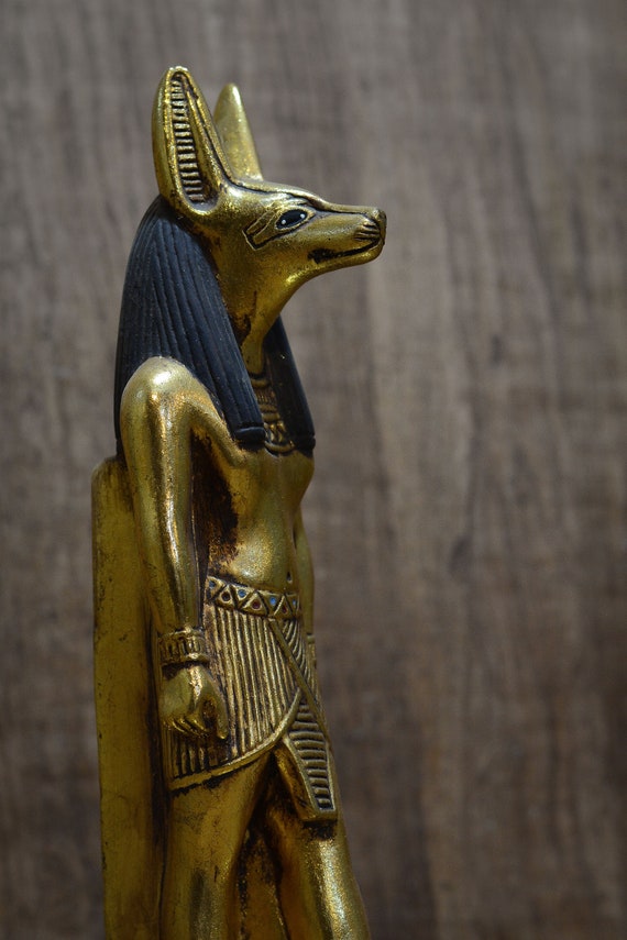 【美品】　アヌビス像　古代エジプト神　Las Vegas LUXOR で購入 美品】 アヌビス像 古代エジプト神 Las Vegas LUXOR で購入 樹脂