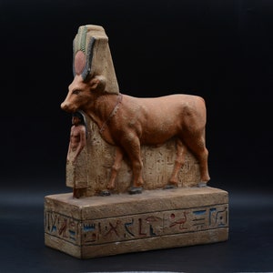 Unique Statue of Hathor Protecting Psamtik standing in a posture of prayer heavy stone made in egypt