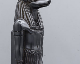 【美品】　アヌビス像　古代エジプト神　Las Vegas LUXOR で購入 超美品】 アヌビス像 古代エジプト神 Las Vegas LUXOR で購入