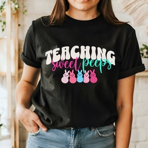 Fröhliche Ostern T-Shirt, Gruppe Ostern Shirt, bunte Ostern Shirts für Frauen, Ostergeschenk für Sie, Hasenohr T-Shirt