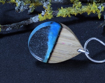 Blue sea pendant, Wood resin jewelry, 5 year anniversary, Magic wood jewelry, Natural wood pendant, Nature lover gift,  Resin art pendant