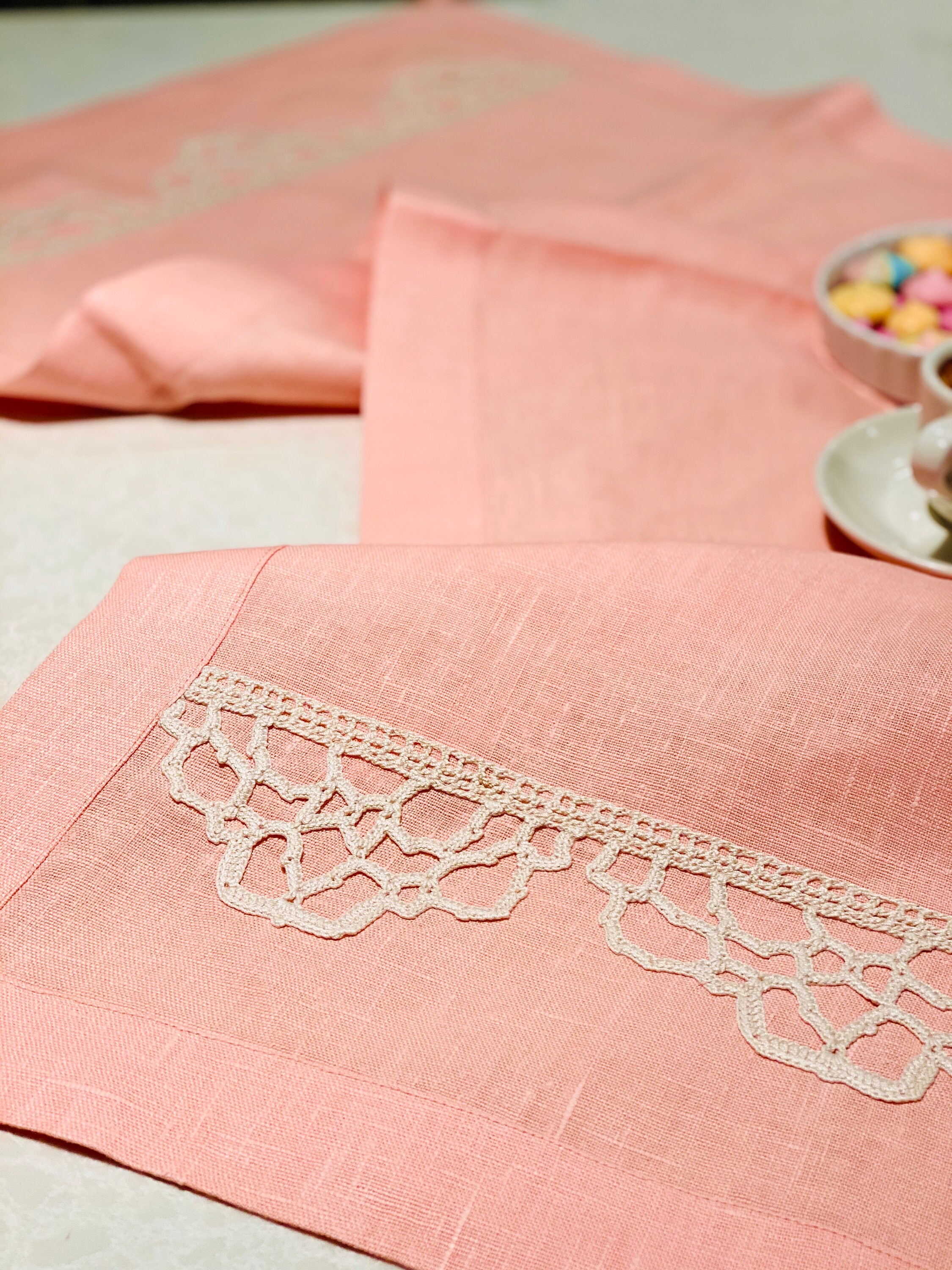 Pink/salmon Table Runner With Cream Crochet Lace a Delicate Etsy
