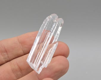 ニフォントバイト水晶 – 12.40 g 透明ツイン | メキシコ、チャルカス
