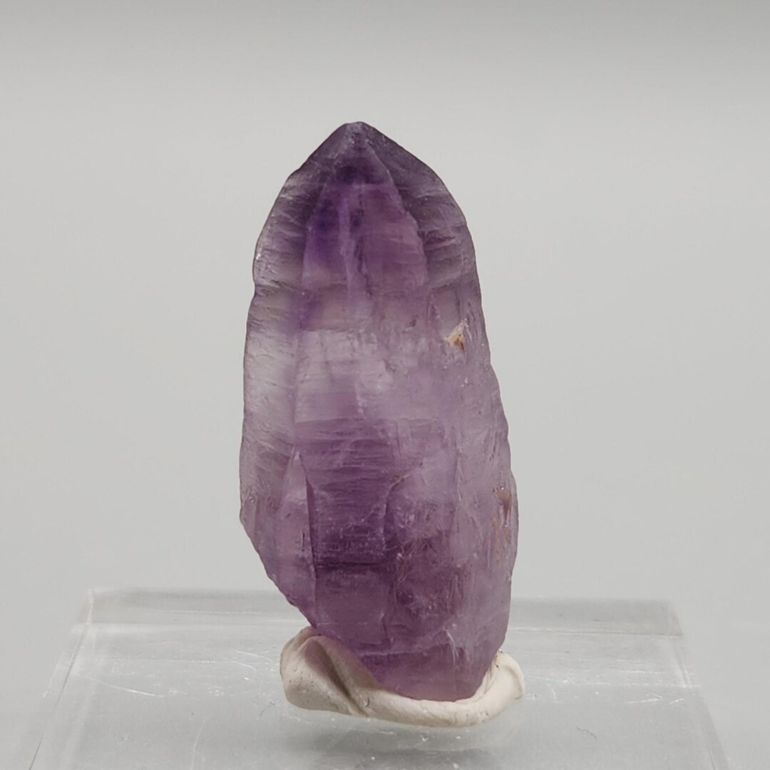 ナイジェリア Tutu cliffs産 アメジストポイント02 Tutu Cliffs Amethyst Quartz Point From Nigeria - Etsy