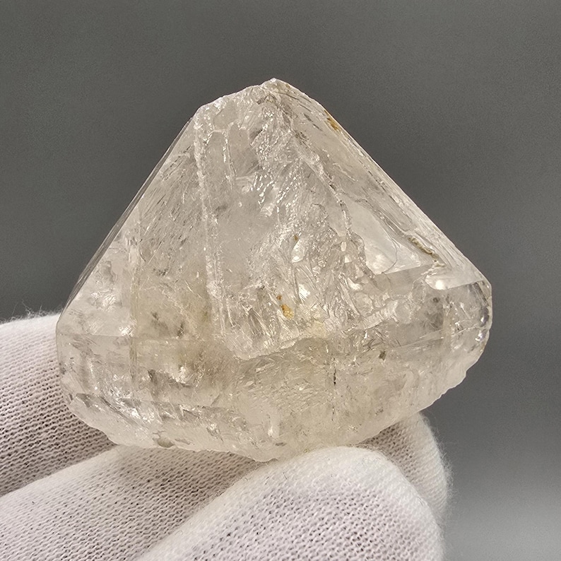 Pyramidal Quartz Fenster Skeletal Quartz – Window Growth Crystal – Nigeria (54.16 G) - Etsy