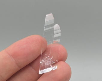 ニフォントバイト水晶クラスター – 16g 透明双刃構造 – メキシコ