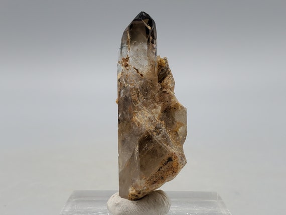 マラウイ産 放射状エジリン付きスモーキークォーツ マラウイ