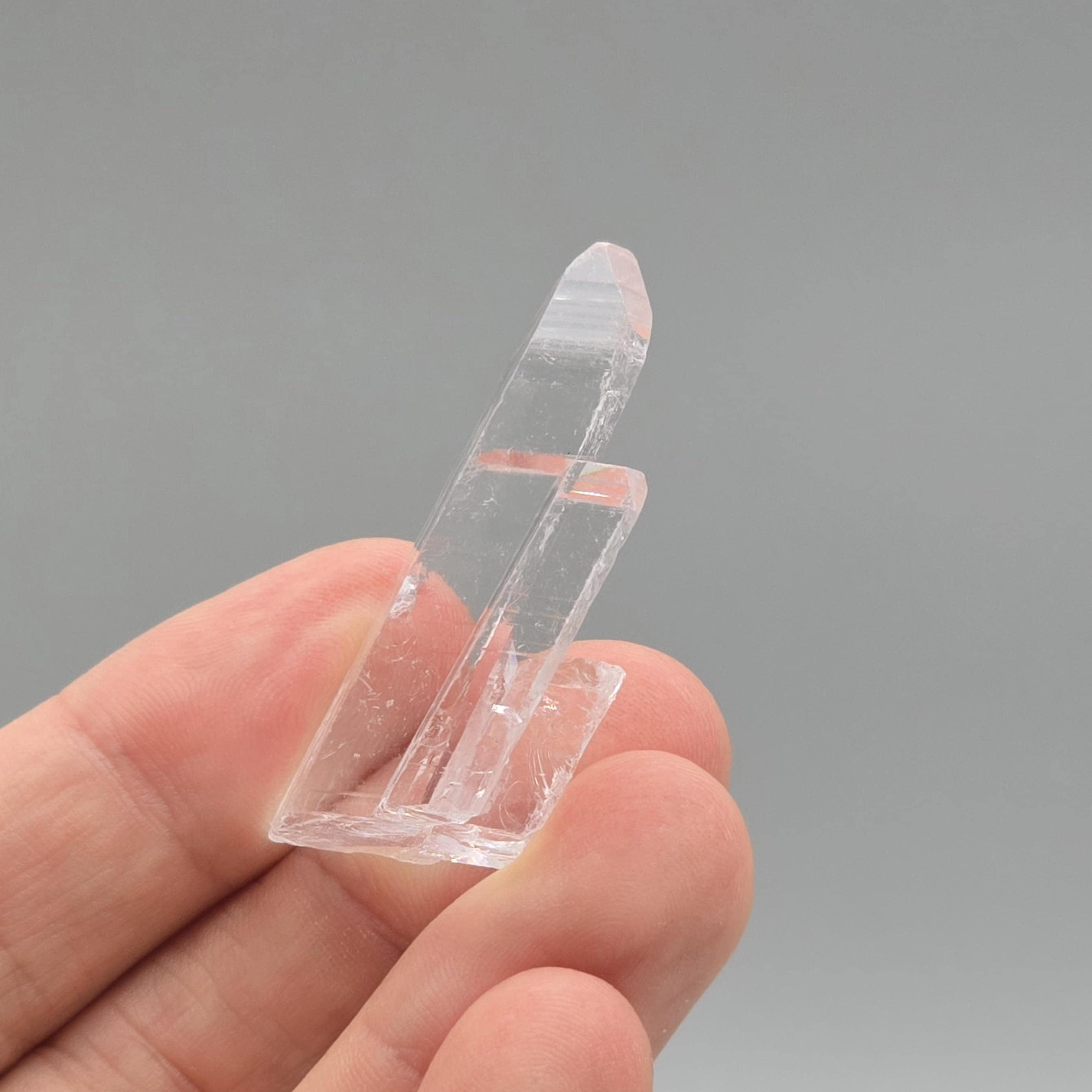 レア✨二フォントバイト クラスター ニフォントバイト水晶クラスター – 16g 透明双刃構造 – メキシコ