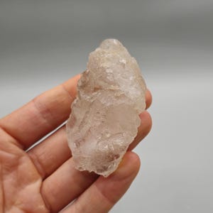 Nirvana-Quarz – Seltener Himalaya-Eisquarz – Hochschwingender Kristall