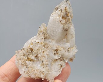 Cuarzo fantasma de dos etapas con sobrecrecimiento grabado sobre un núcleo lechoso | Nigeria