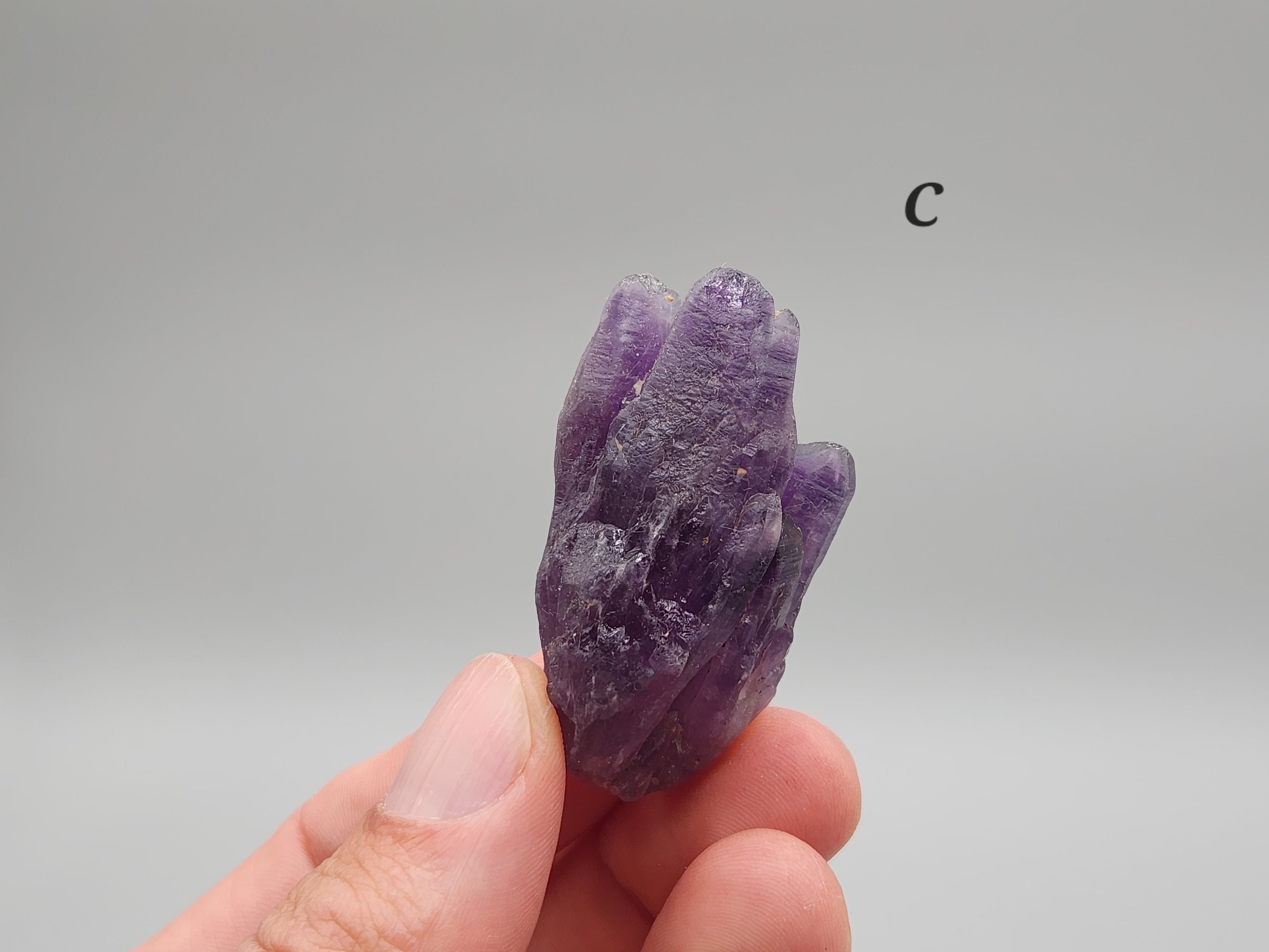 チュチュ クリフス アメジスト クォーツ ポイント ナイジェリア産