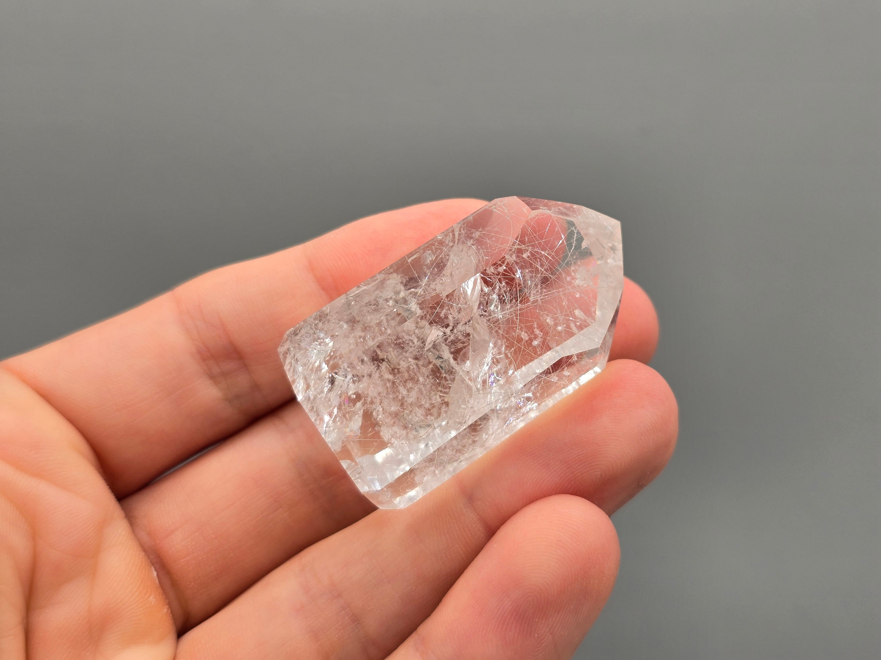 【THEAIRTOWN】white angel pt White Kaolinite Amphibole Quartz Tower, White Angel Hair