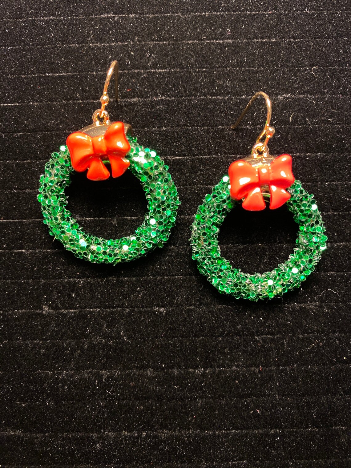 Small Christmas Wreath Earrings Etsy