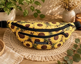 Sunflower Fanny Pack for Women, Handmade Floral Belt Bag, Yellow Flower Waist Bag, Boho Hip Bag, Travel Fanny Pack, Sunflower Gift
