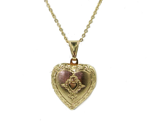 Heart Photo Locket Pendant 18k Gold Plated Pendant With 20 Inch Chain ...