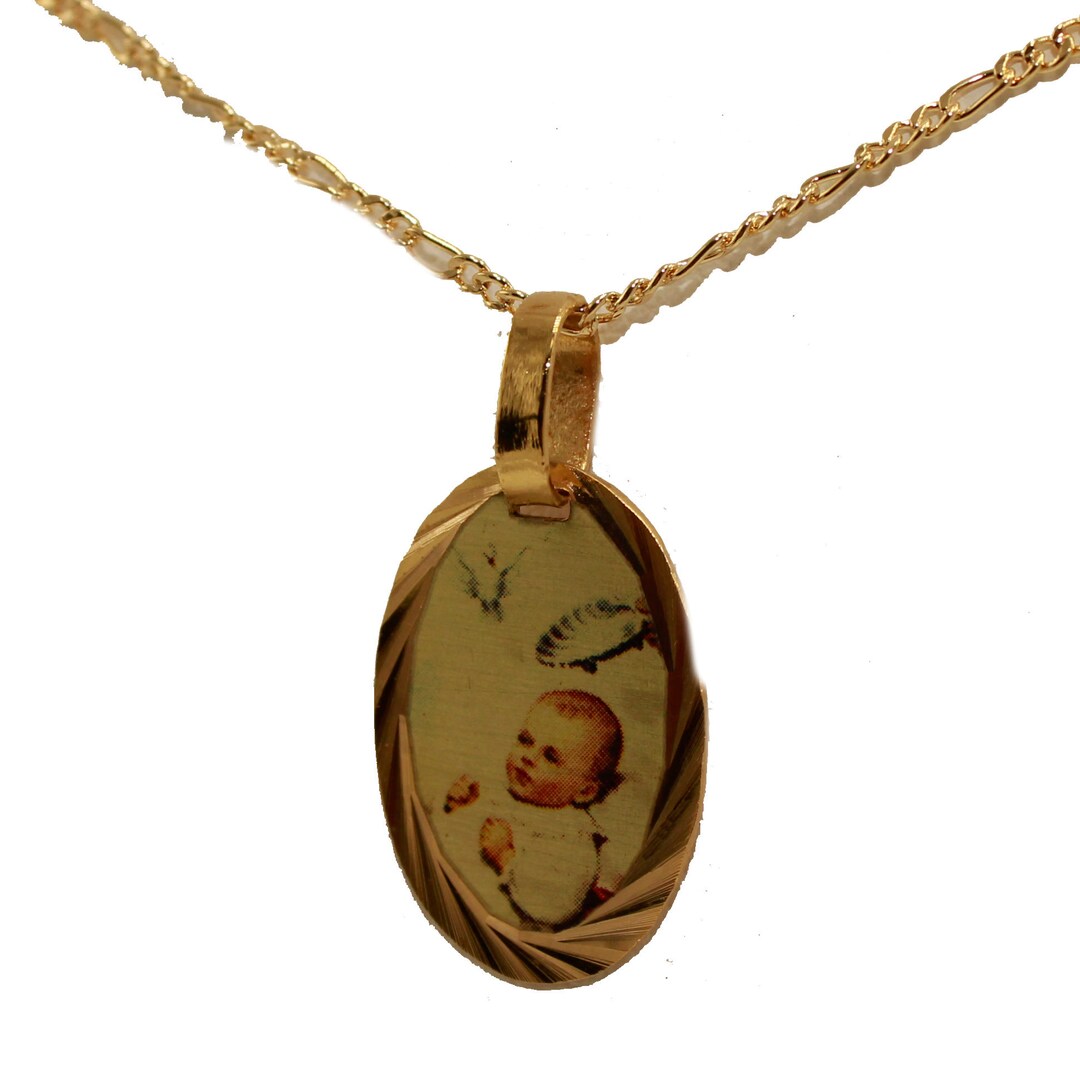 Baptism Medal 18k Gold Plated With 18 Inch Chain Bautizo Etsy