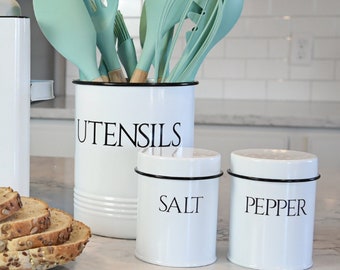 Outshine White Farmhouse Metal Kitchen Utensil Holder/ Salt & Pepper Shaker Set