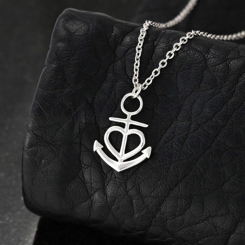 Anchor Necklace Mother/'s Day Gift for A Friend and Fellow Mom