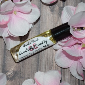 Panda (Citrus) Essential Oil Rollerball Blend (Uplifting & Cheerful)