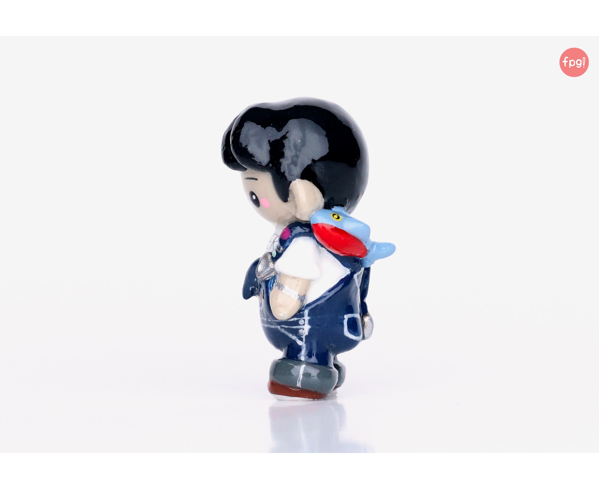 BTS ジン「スーパー ツナ」フィギュア - Etsy 日本