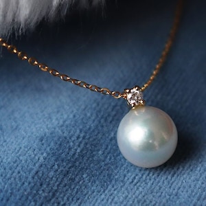 single pearl necklace, one pearl necklace, akoya pearls, pearl necklace, 18k gold, diamond necklace, pearl wedding jewelry, gift