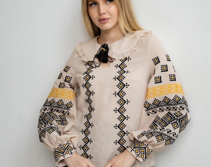 Ukrainian Embroidered Blouse | Vintage Boho Vyshyvanka Shirt