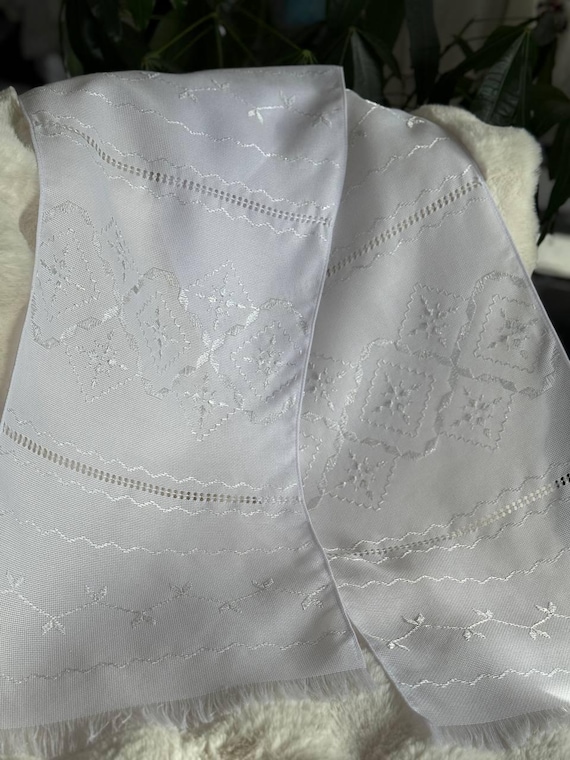 Ukrainian Embroidered Rushnyk Wedding Towel | Traditional Handmade Wedding Ceremony Towel | In Stock in USA | Вишитий Рушник (30)