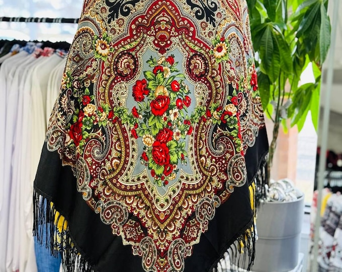 Ukrainian Hustka | Traditional Ukrainian Wool Shawl | Gift for Her, Wife, Mom | Wool Headscarf in Stock in USA | Українська Хустка (7)