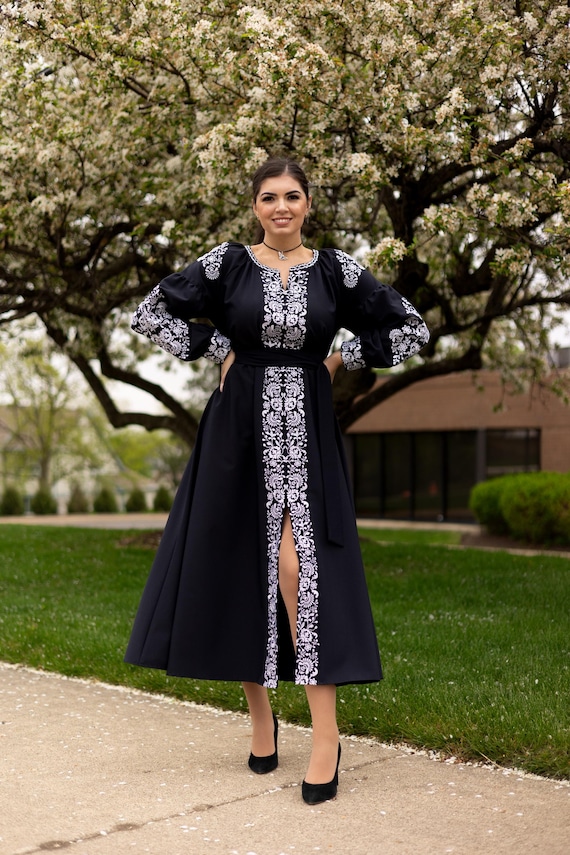 long dark green dress with sleeves Emerald Ivy Regal Gown– Teuta Matoshi Menswear Floor length Buy Women's Summer Fashion Size:3-6 Months