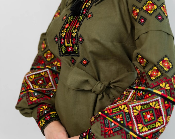Embroidered Ukrainian Vyshyvanka Blouse | Ethno Boho Shirt