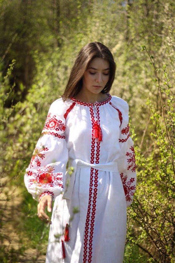 Embroidered dress Ukrainian style dress with embroidered Vyshyvanka dress Ukraine dress with embroidered