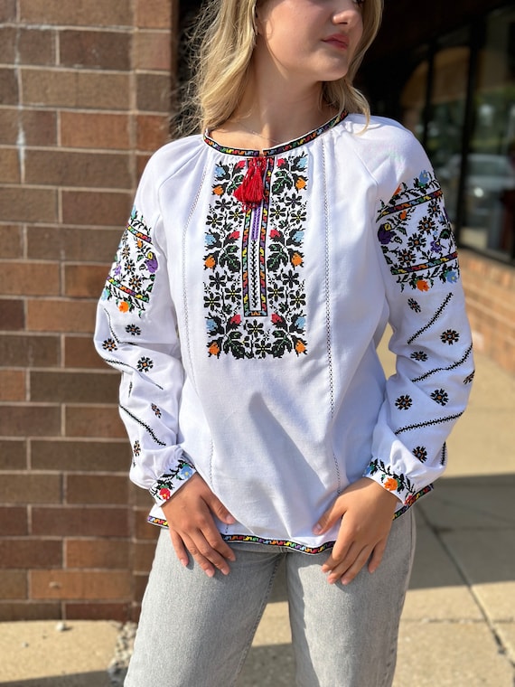 Ukrainian Embroidered Blouse for Women | Ethno Vintage Women's Vyshyvanka Shirt | Sorochka Vyshyta | Vyshyvanka Gift USA | Вишиванка (6)